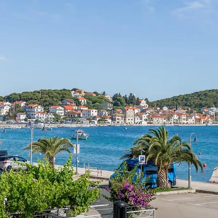 Seafront Marija With Terrace And Mooring