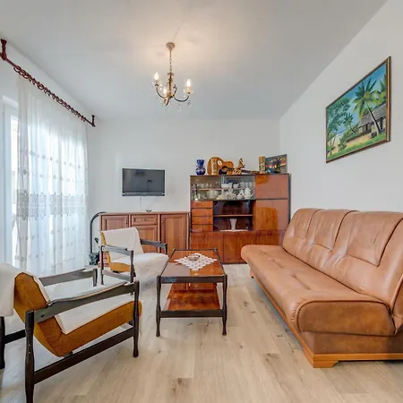 Seafront Marija With Terrace And Mooring