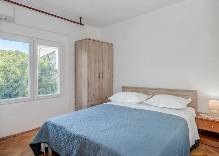 Appartement Seafront Marija With Terrace And Mooring Rogoznica (Sibenik-Knin)