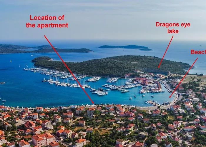 Appartement Seafront Marija With Terrace And Mooring Rogoznica (Sibenik-Knin)