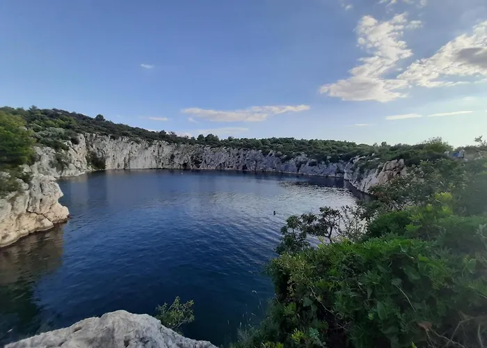 Seafront Marija With Terrace And Mooring Appartement Rogoznica (Sibenik-Knin)
