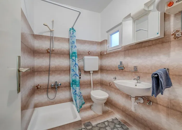 Seafront Marija With Terrace And Mooring